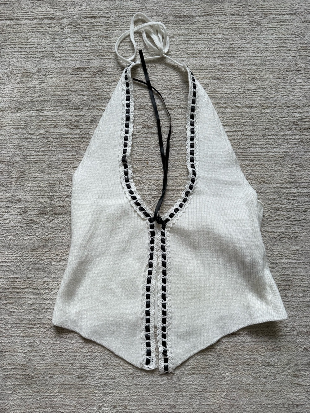 Shein White/Black Halter Top w Tie (Size Small) - Picture 3 of 4
